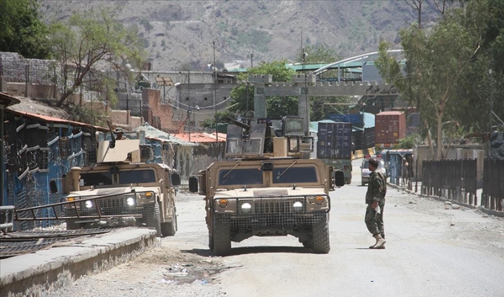 Talibanın ele geçirdiği vilayet sayısı 9’a yükseldi