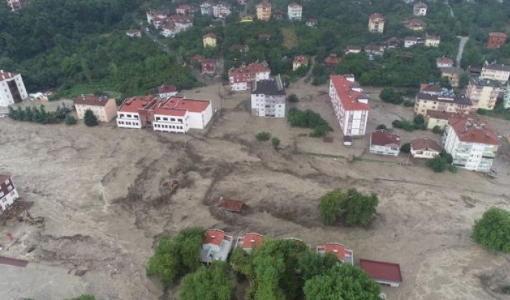 Bilanço ağırlaşıyor: Sel felaketinde can kaybı 77 oldu