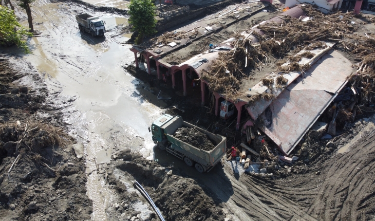 Selin izlerini silmek için çalışmalar son hızıyla devam ediyor