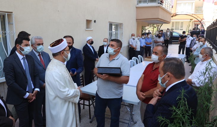 Diyanet İşleri Başkanı Erbaş’tan Emirhan Yalçın’ın ailesine taziye ziyareti