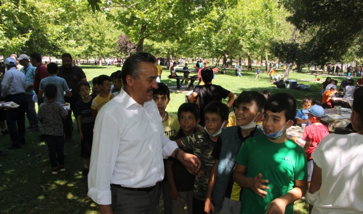 Seydişehir’de yaz Kur’an kursu öğrencileri piknikte buluştu