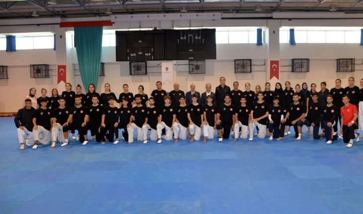 Özçelik’ten Avrupa Yıldızlar ve Avrupa Ümitler Taekwondo Milli Takımına ziyaret