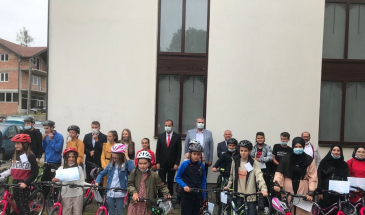 Balkanlar Genç KOMEK’te öğrencilerin ödül heyecanı