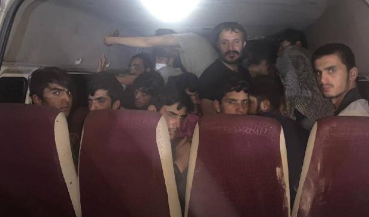 Van'da 42 düzensiz göçmen yakalandı