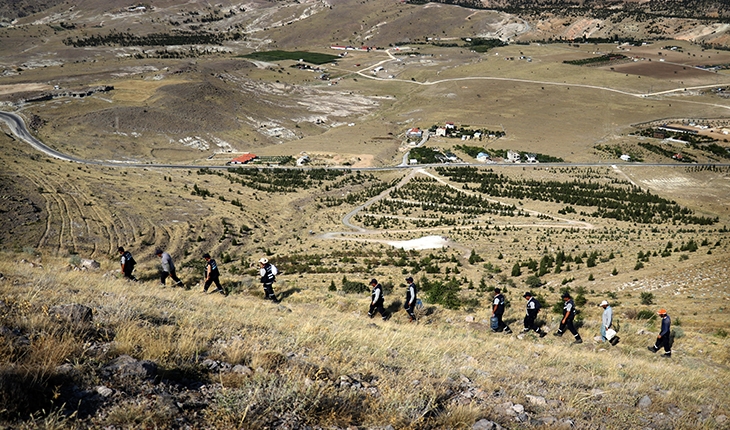 Konya Takkeli Dağ’da 9 yıldır yürütülen kazılarda 35 kaya mezarı bulundu