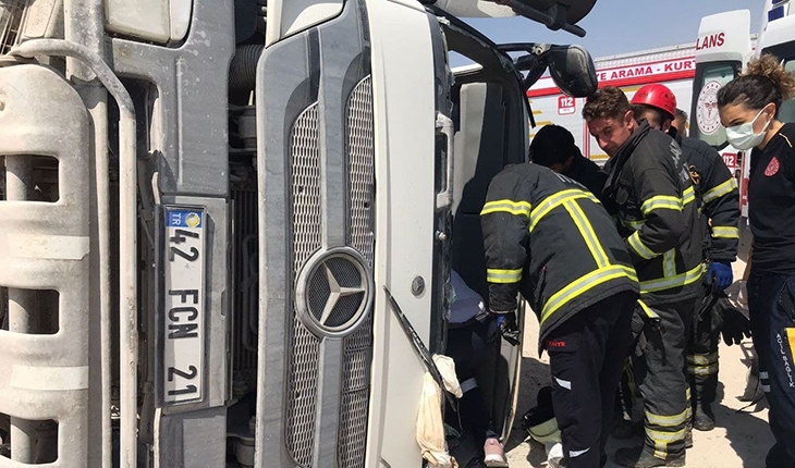 Kantarda devrilen beton mikserinin sürücüsü yaralandı