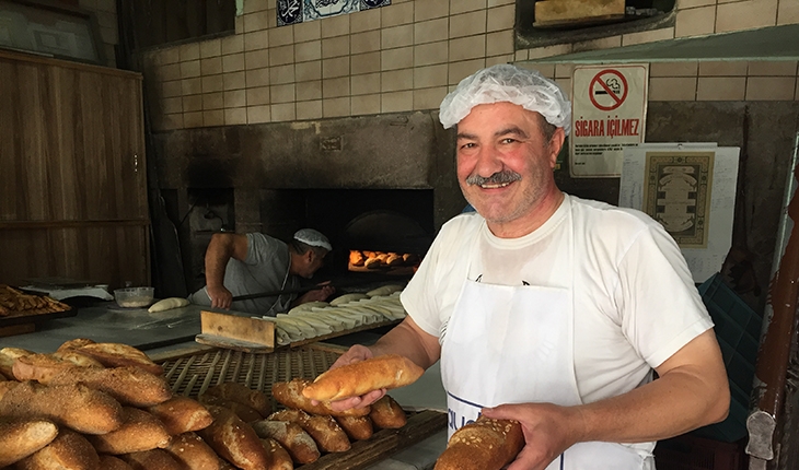 300 yıllık tarihi taş fırında 6 kuşaktır ekmek üretiliyor