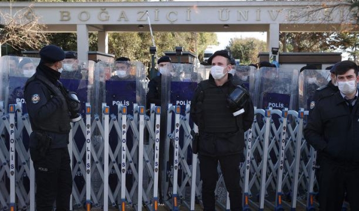 Boğaziçi Üniversitesi’nde izinsiz gösteri: 10 gözaltı