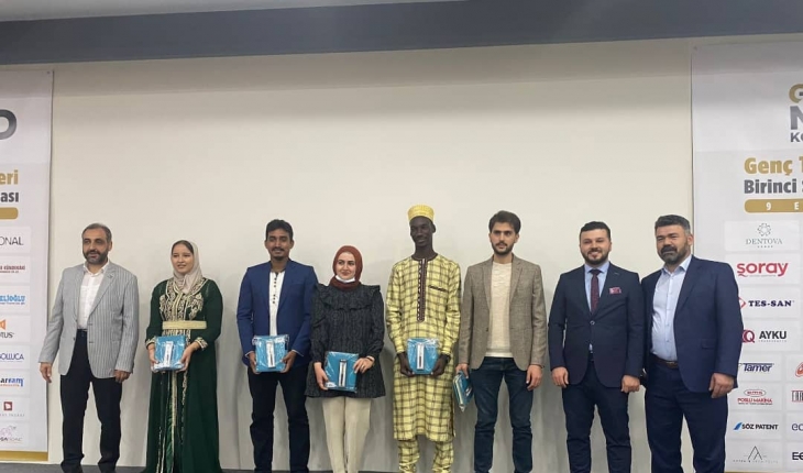 “Genç Ticaret Elçileri” ödüllerini aldı