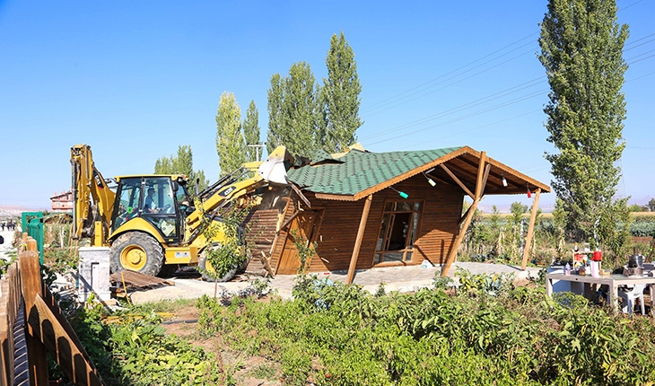 Meram’da kaçak yapıya asla geçit olmayacak!
