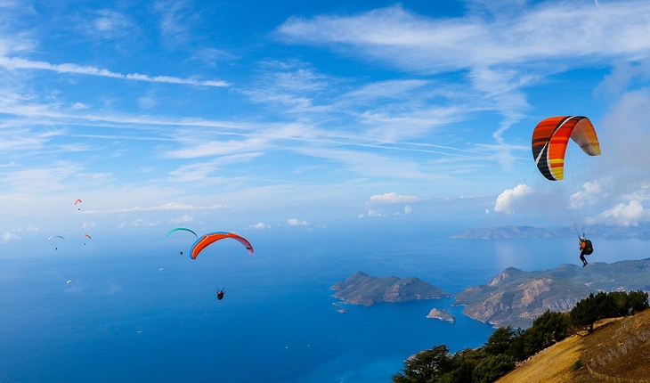 Yamaç paraşütünün 'en iyi akrobasi pilotları' Fethiye'de buluşacak