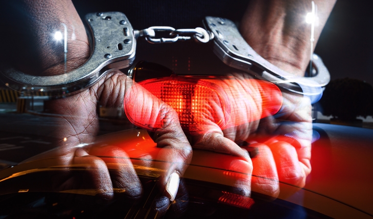 Van’da göçmen kaçakçılığı yapan 4 kişi tutuklandı
