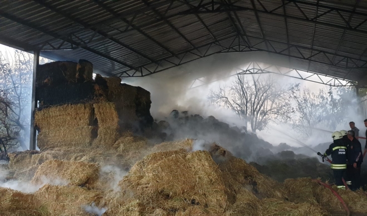 Konya’daki yangında 30 ton saman yandı