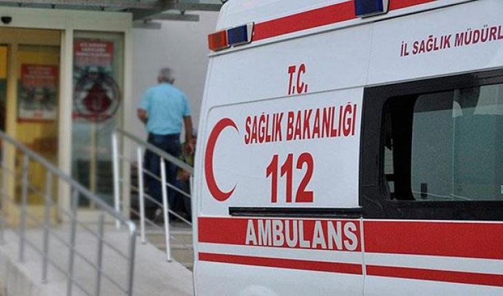 Mantar zehirlenmesi şüphesiyle hastaneye kaldırılan kadın hayatını kaybetti