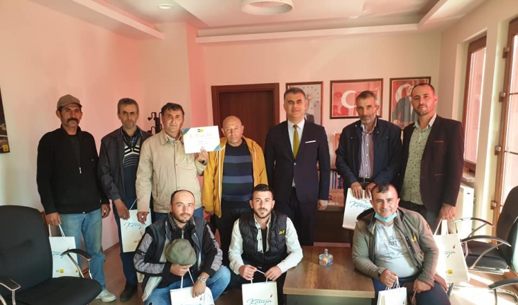 Başkan Altay’dan ilçelerdeki belediye personellerine teşekkür belgesi