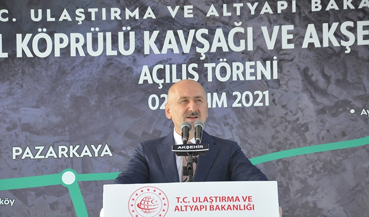 Bakan Karaismailoğlu: Akşehir, Ankara'ya bölünmüş yol ağı ile bağlanacak