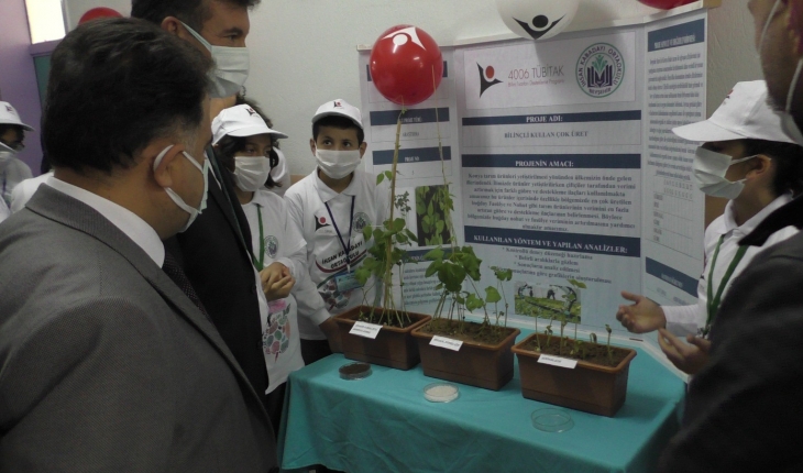 Beyşehir'de öğrenciler bilimsel çalışmalarını sergiledi