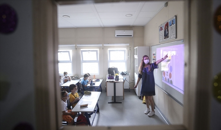 Okullarda ilk ara tatil için son ders zili yarın çalacak