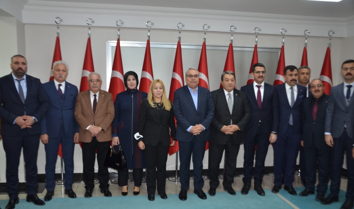 MHP milletvekilleri Muş’taki “Adım Adım 2023, İl İl Anadolu“ programına katıldı