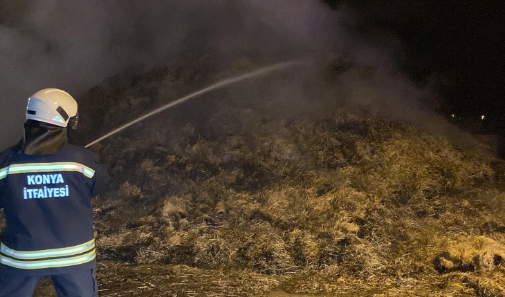 Konya’da çıkan yangında 25 ton saman kül oldu