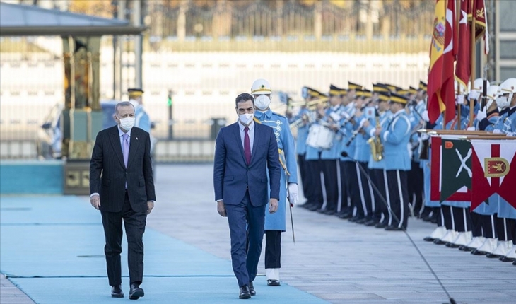 Cumhurbaşkanı Erdoğan, İspanya Başbakanı Sanchez’i resmi törenle karşıladı