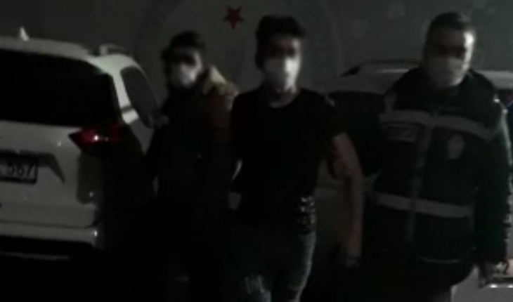 Evden dizüstü bilgisayar çalan şüpheliler yakalandı