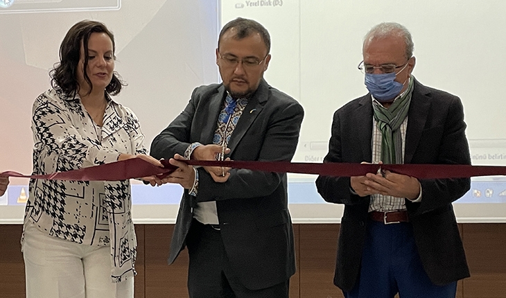 Ukrayna'nın Ankara Büyükelçisi Konya'da dernek açılışına katıldı