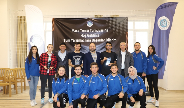 NEÜ masa tenisi turnuvası sonuçlandı