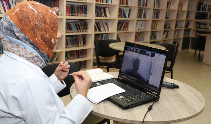 KOMEK’ten görme engellilere çevrim içi diksiyon eğitimi