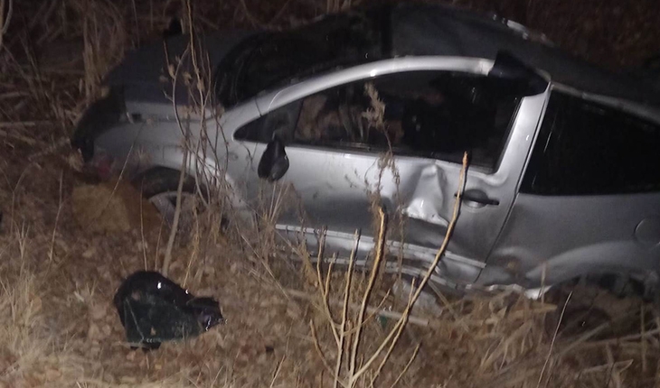 Konya’da tekerleği kopan araç takla attı: 2 yaralı