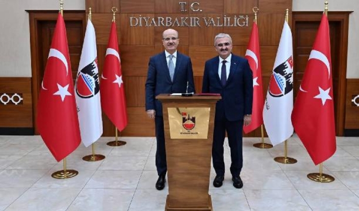 YÖK Başkanı Prof. Dr. Özvar'dan Diyarbakır Valiliğine ziyaret