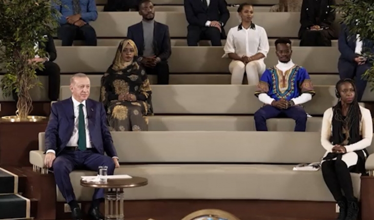 Cumhurbaşkanı Erdoğan, Afrikalı gençlerle buluştu