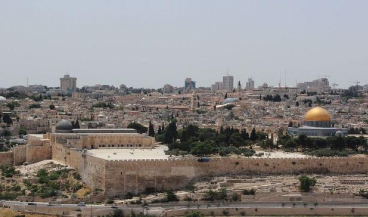 İsrail Mescid-i Aksa Hatibinin seyahat yasağını uzattı