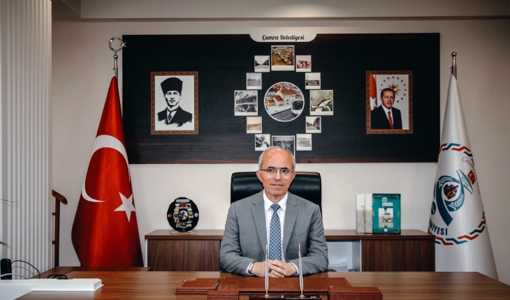 Candan : “Mehmet Akif Ersoy İstiklal Marşı’nı kalemiyle değil; yüreğiyle yazmıştır”