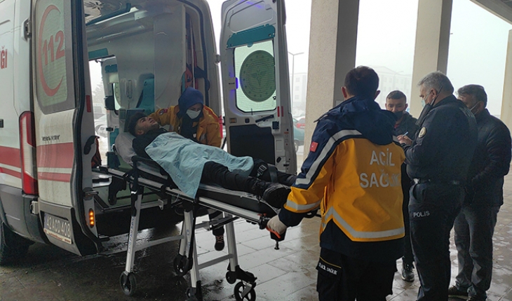 Seydişehir’de bıçaklı kavgada iki kişi yaralandı