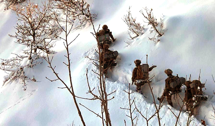 Eren Kış-6 Operasyonu çetin kış koşullarında sürüyor