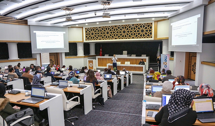 Meram’da öğretmenlere ‘MEGA’ eğitim