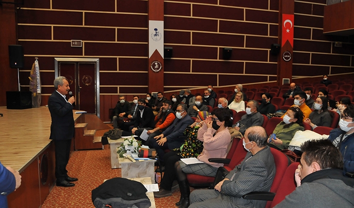 Akşehir Belediyesi TSM Korosu Çalışmalarını Sürdürüyor