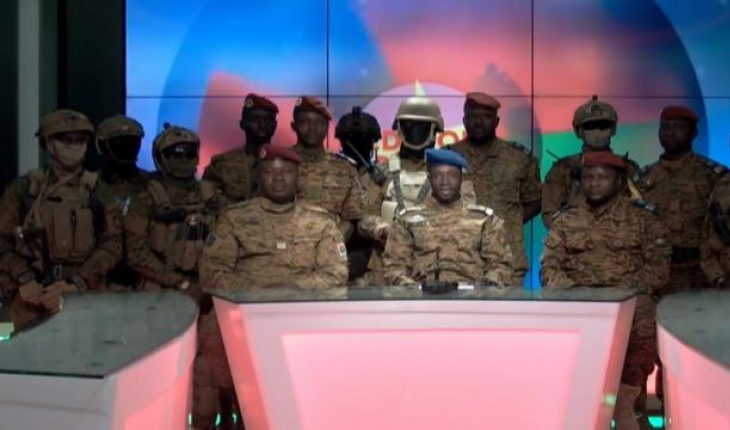 Burkina Faso'da asker yönetime el koydu