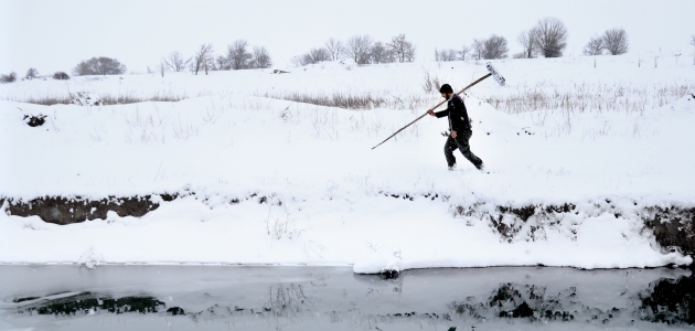 Ova balıkçılarının dondurucu kış şartlarında zorlu mesaisi