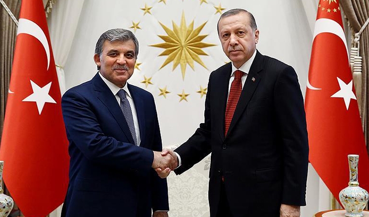 Abdullah Gül'den Cumhurbaşkanı Erdoğan'a geçmiş olsun telefonu