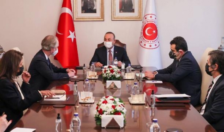 Bakan Çavuşoğlu, BM Genel Sekreteri’nin Suriye Özel Temsilcisi ile görüştü