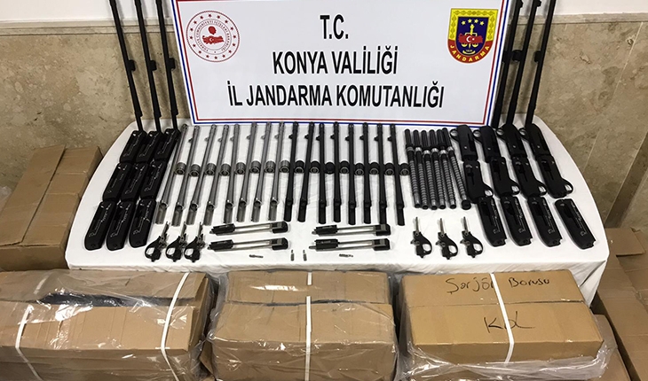 Konya’da kaçak 350 av tüfeği ele geçirildi