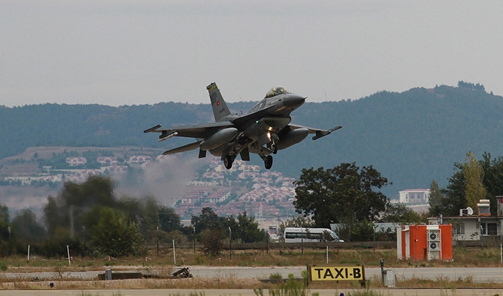 Türk F-16’ları Yunanistan’a gidiyor