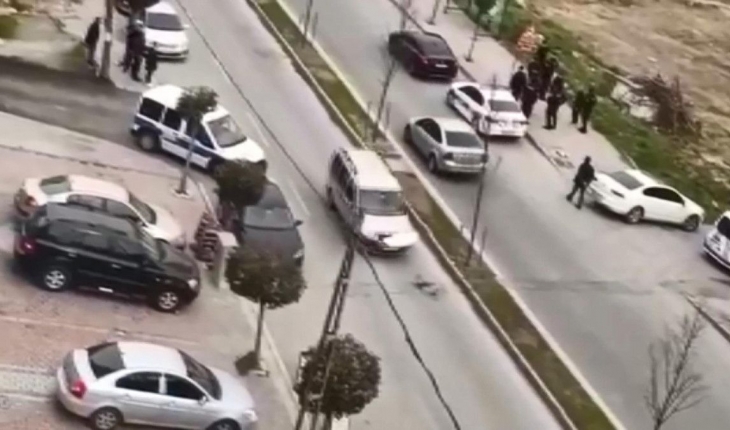 Büyükçekmece’de kan davası: Polis merkezi önünde çatışma çıktı