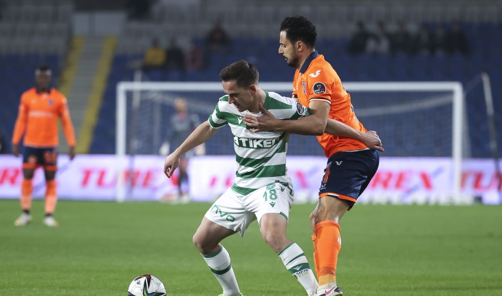 Konyaspor deplasmanda Başakşehir'e mağlup oldu