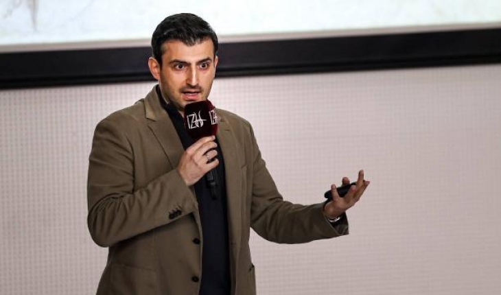 Selçuk Bayraktar: İnsansız savaş uçağının ilk prototipi 2023'te uçacak