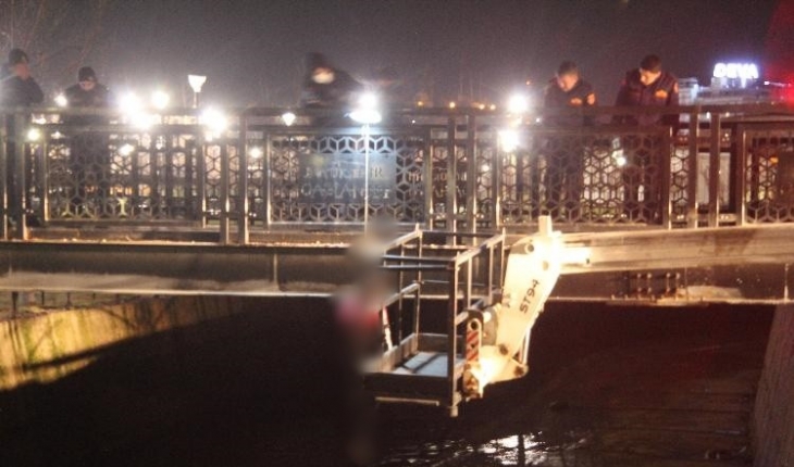 Gaziantep’te üst geçide asılı erkek cesedi bulundu