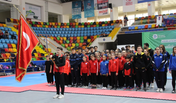 Trampolin Cimnastik Federasyon Kupası, Konya’da başladı