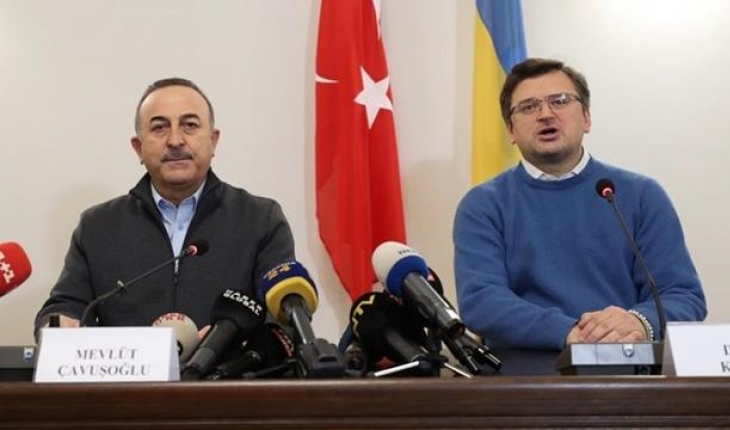 Bakan Çavuşoğlu Ukraynalı mevkidaşı Kuleba ile görüştü